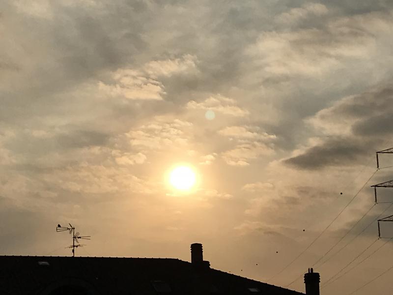 Tramonto sui tetti