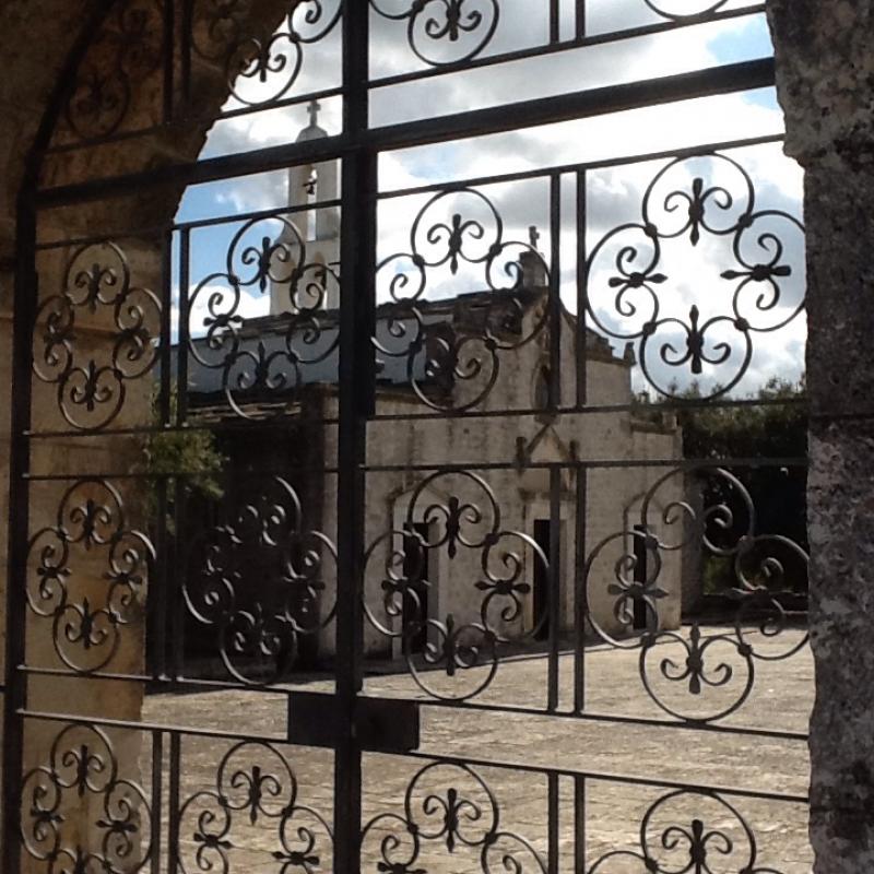 Santuario contrada madonna d'ibernia a cisternino