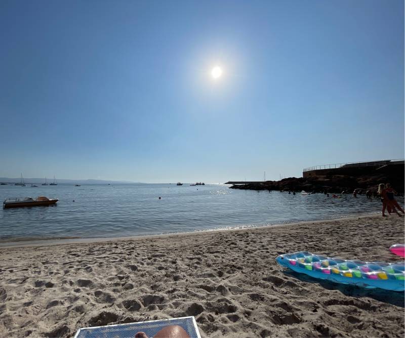 Fotosegnalazione di Isola rossa