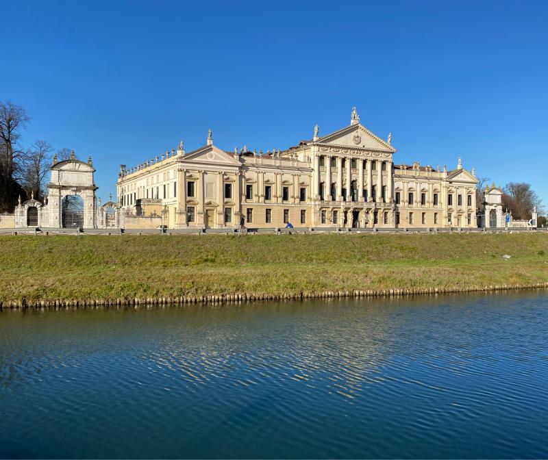 Astra villa pisani