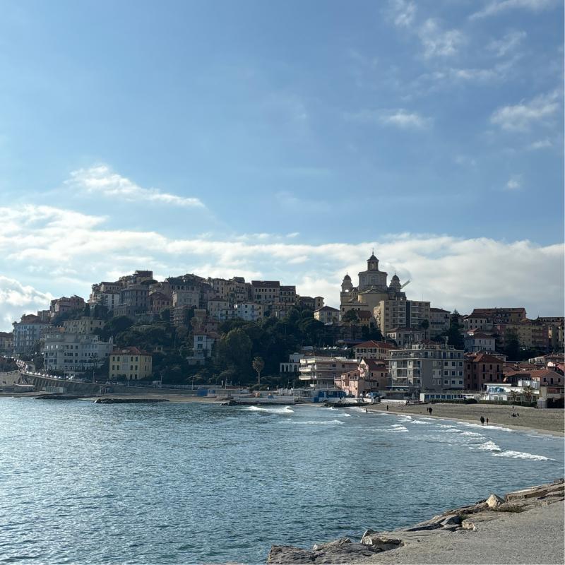 Fotosegnalazione di Porto maurizio