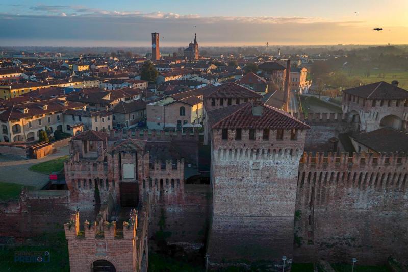 rocca al mattino