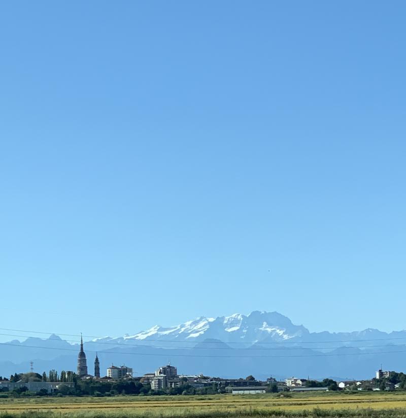 novara settembrina sotto il monterosa