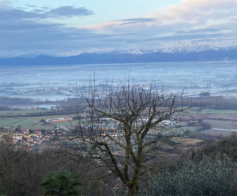 San raffaele cimena con nebbia