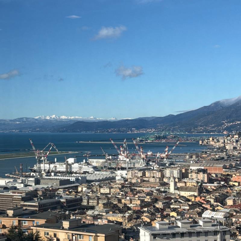 Fotosegnalazione di Genova sestri ponente