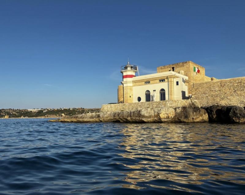 Faro di Brucoli