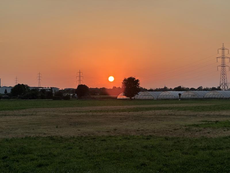 un caldo tramonto