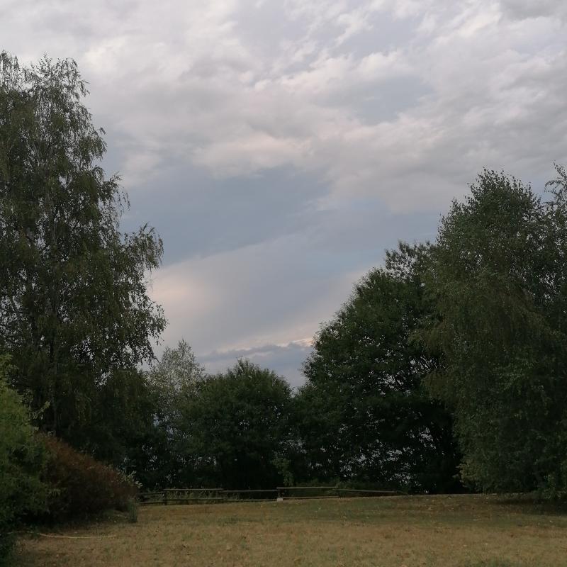 Nuvole su villa romilda