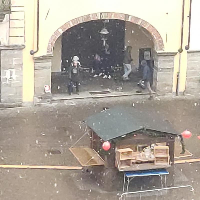 nevischio su mercatino