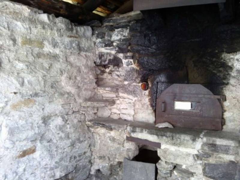 antico forno per la cottura del pane in frazione Isella