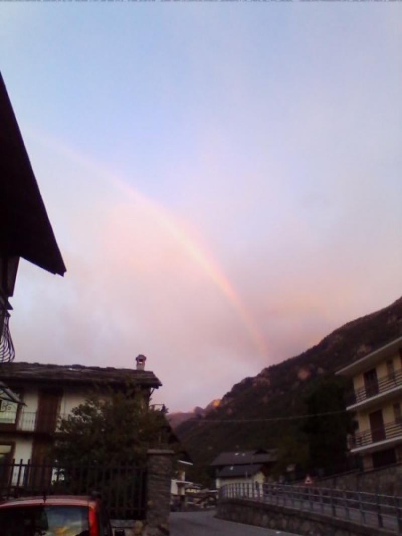 mattino con arcobaleno