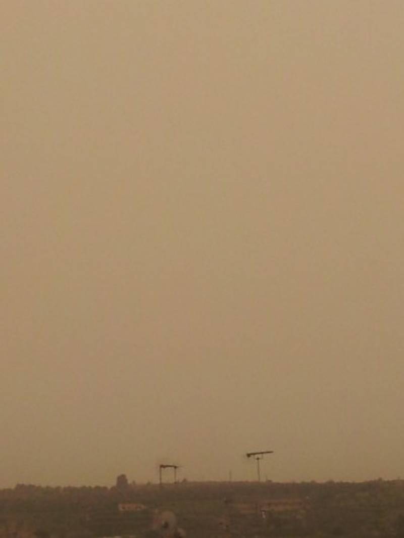 terra rossa dal deserto del Sahara