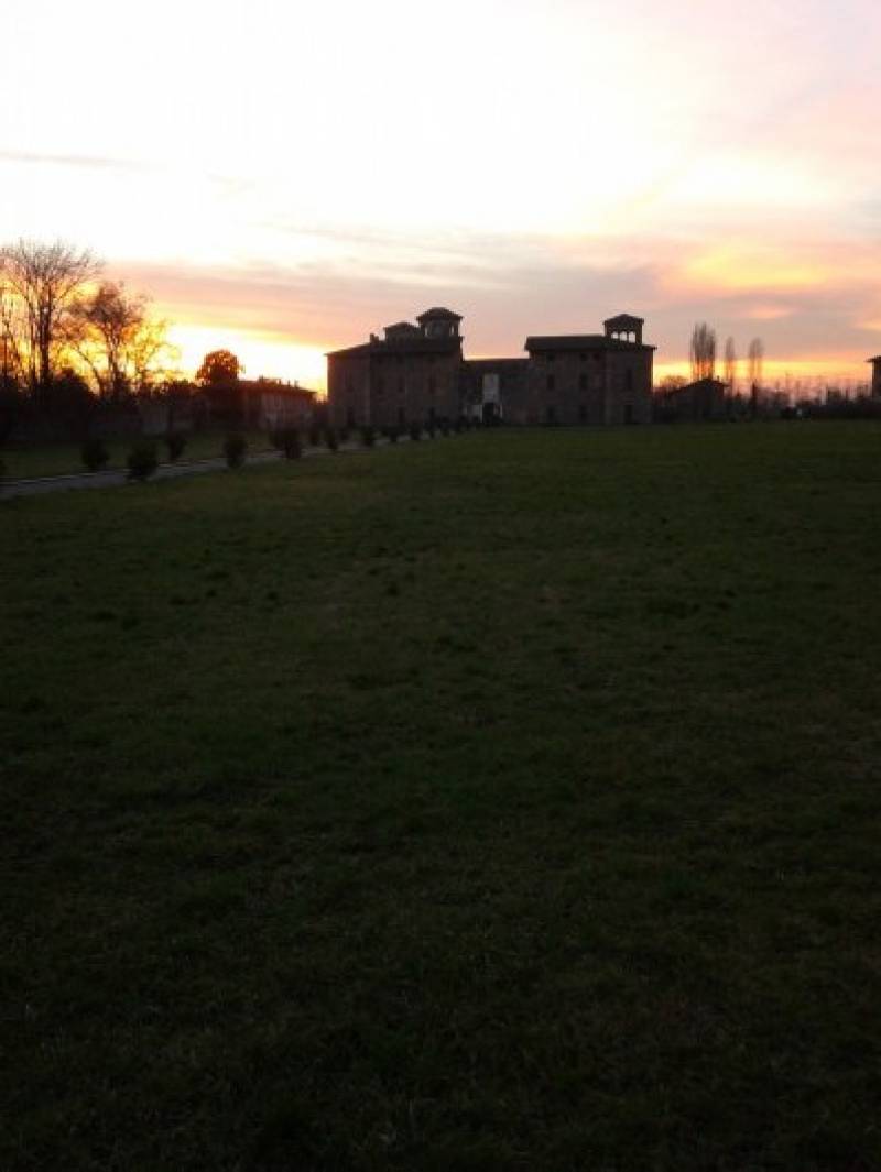 tramonto al castello