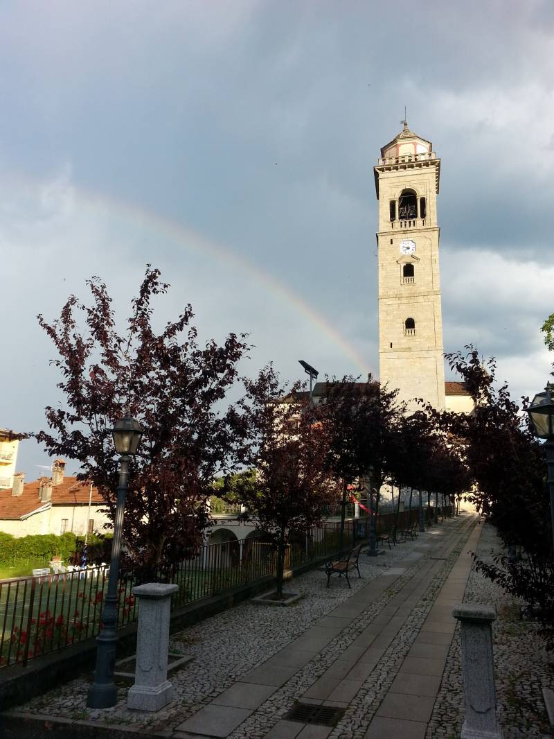 arcobaleno e campanile