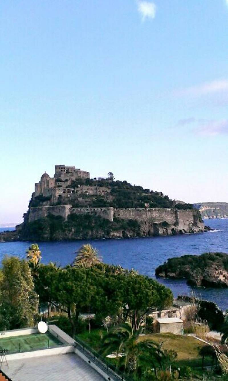 castello Aragonese