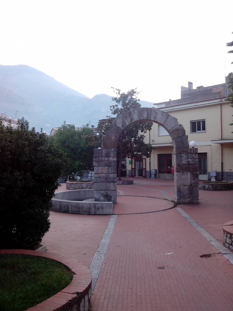 Arco della Pace - Piazza S. Pertini