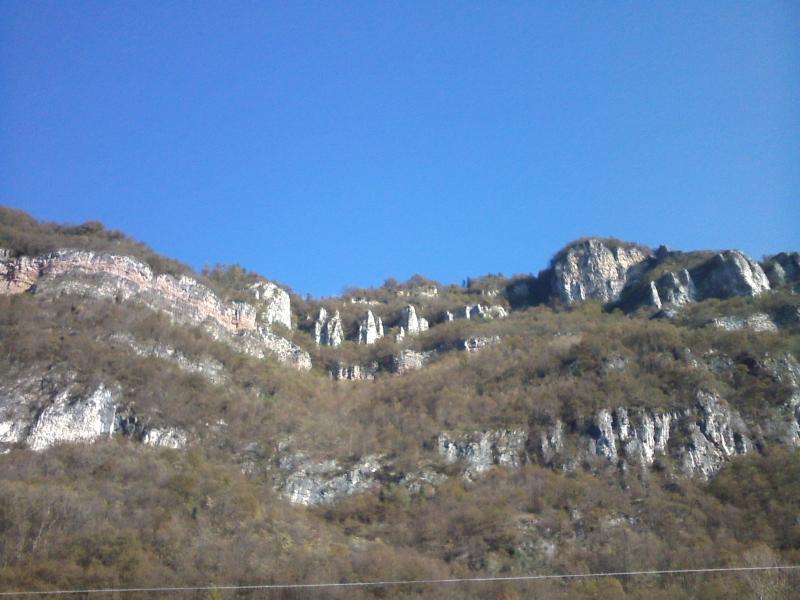 rocce in zona Pedesalto