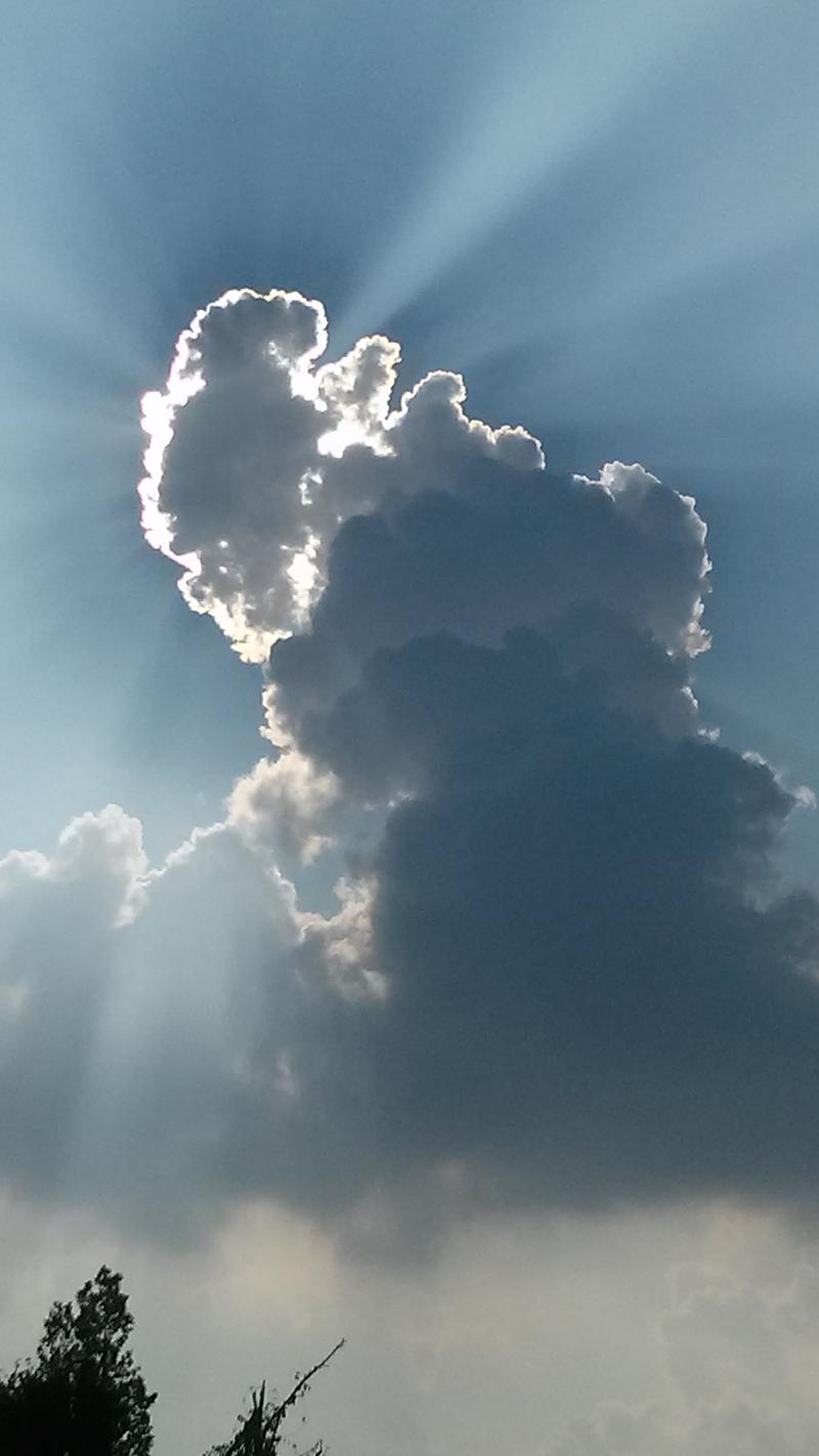nuvole sopra fontanella