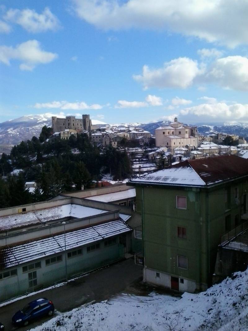 il castello e la neve