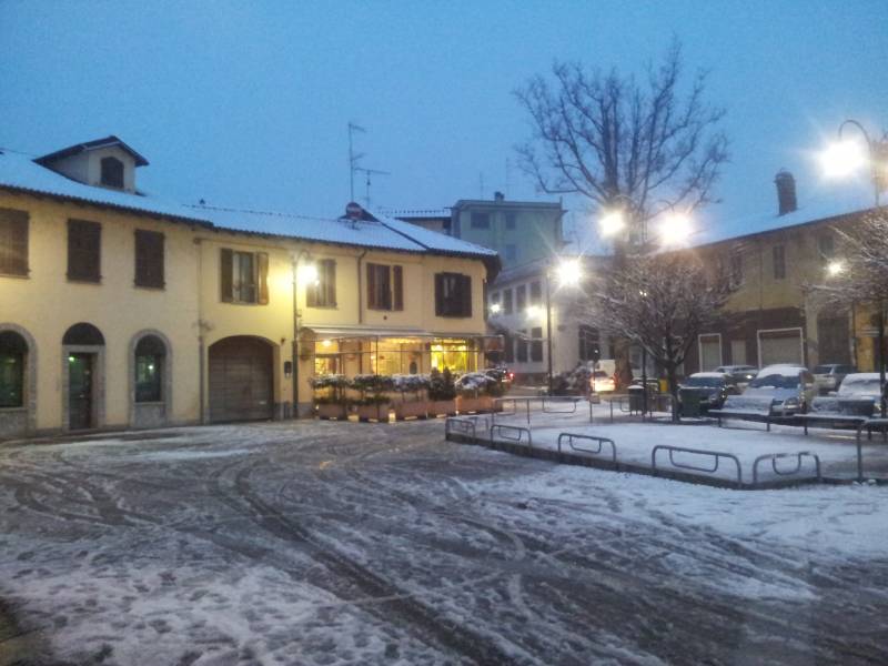 neve in piazza