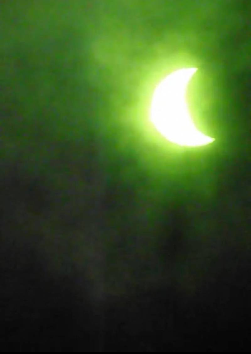 L'eclissi solare 2015 anche con le nuvole