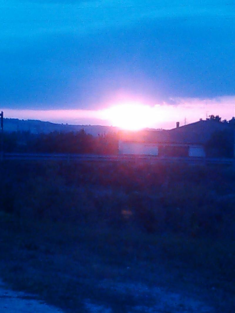 Castel ritardi tramonto in campagna