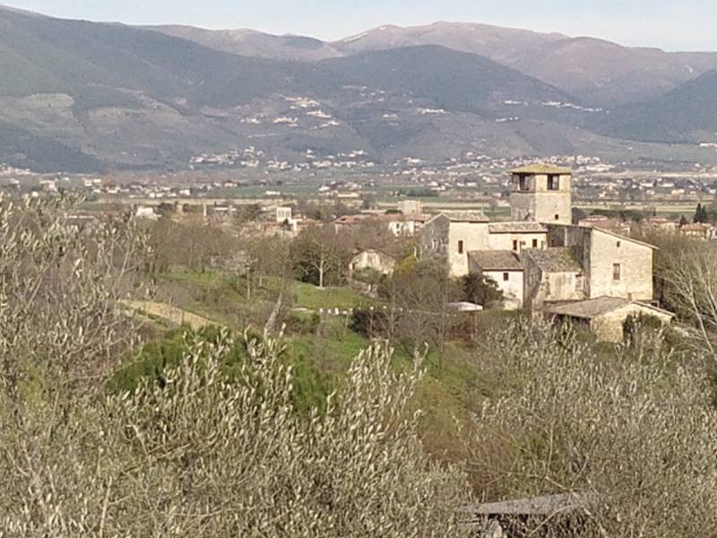 Castel ritaldi valle spoletina vista da tervenano