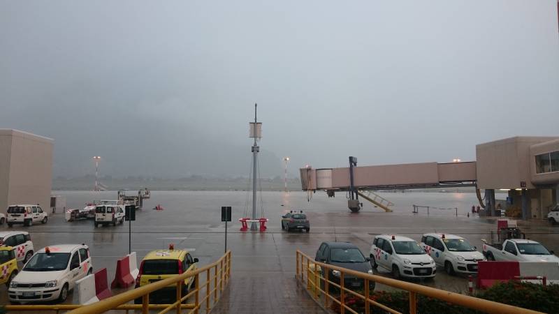 bassa visibilita Palermo aeroporto
