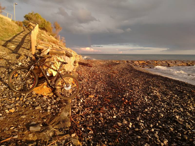 quiete al tramonto prima del TEMPORALE