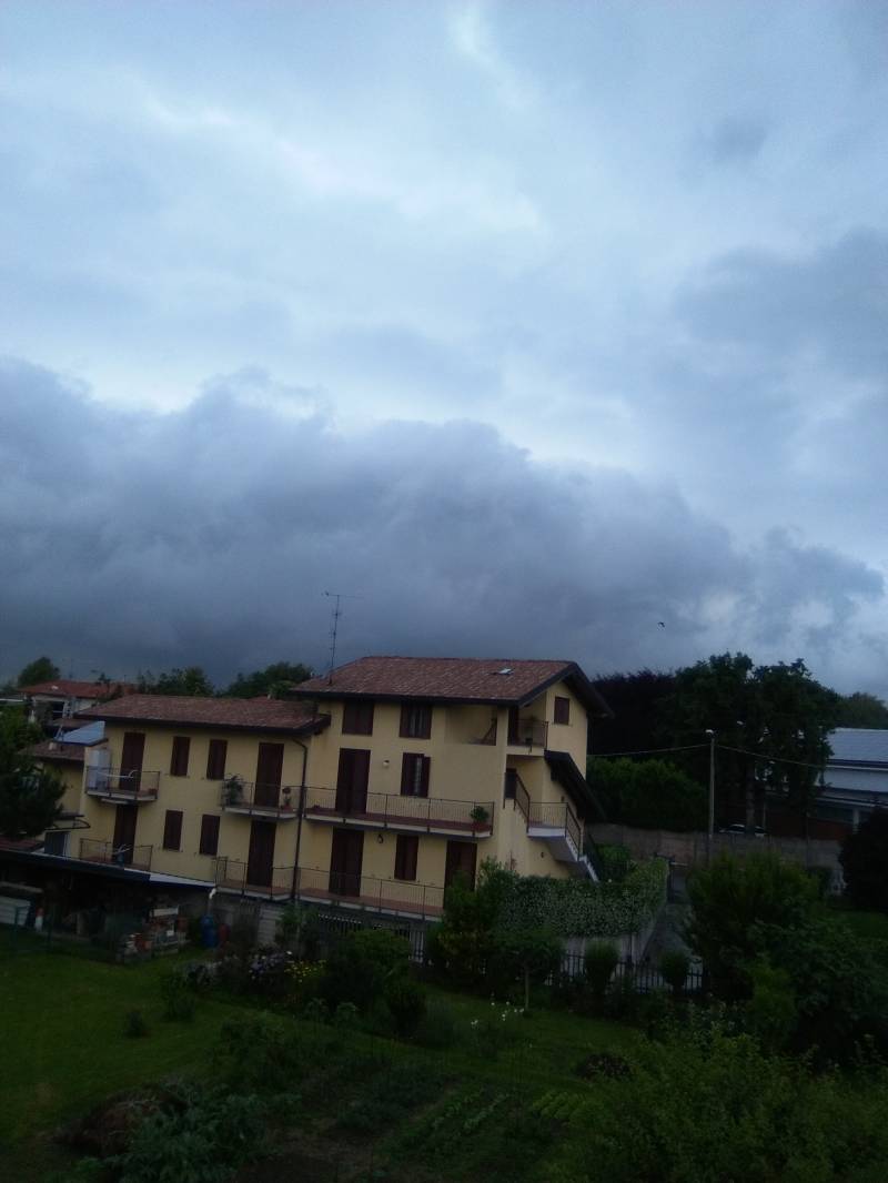 nuvole minacciose verso Appiano Gentile