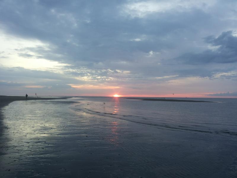 alba fotogradata dalla spiaggia al Bagno Marfisa il 19 giugno 2016 ore 5.28 a.m.
