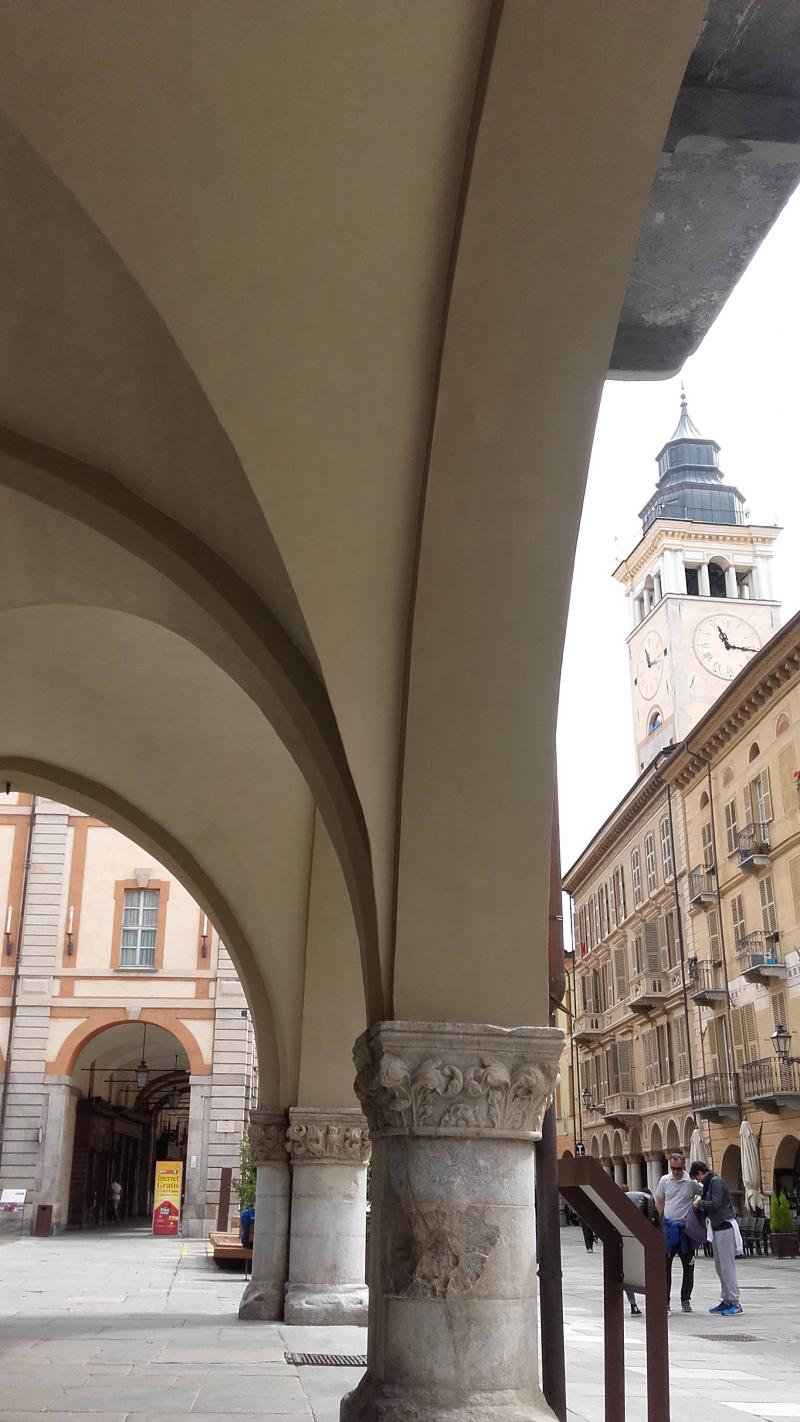 sotto i portici
