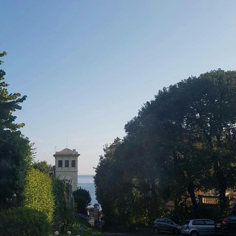 Fotosegnalazione di Genova quinto al mare