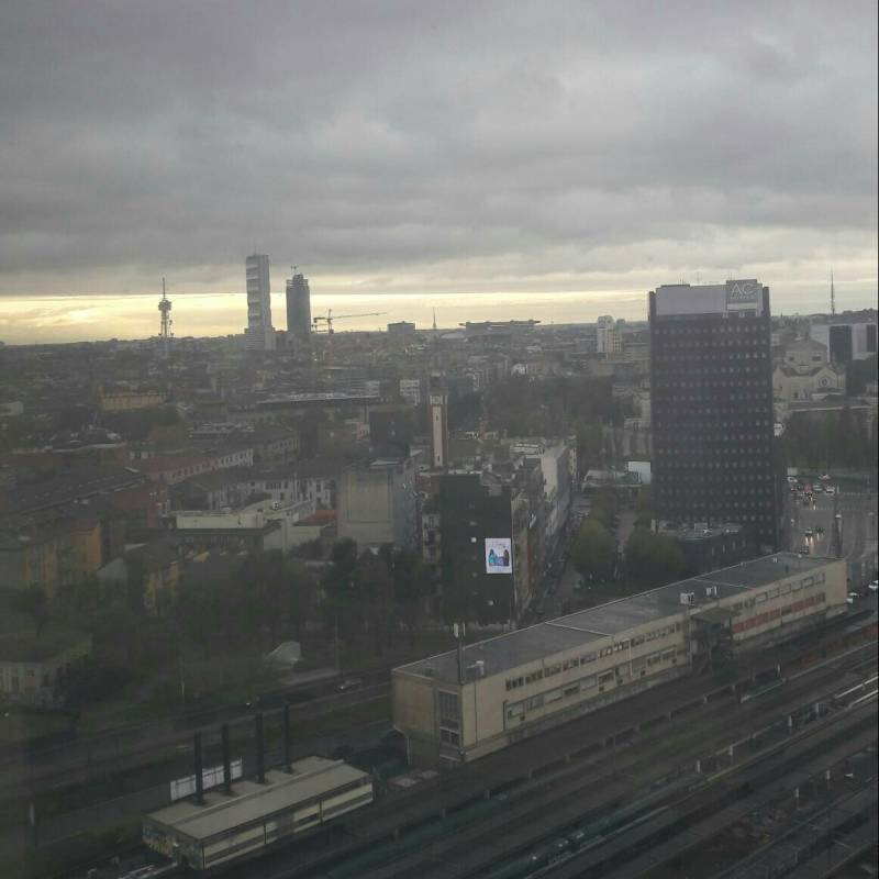 Fotosegnalazione di Milano porta garibaldi
