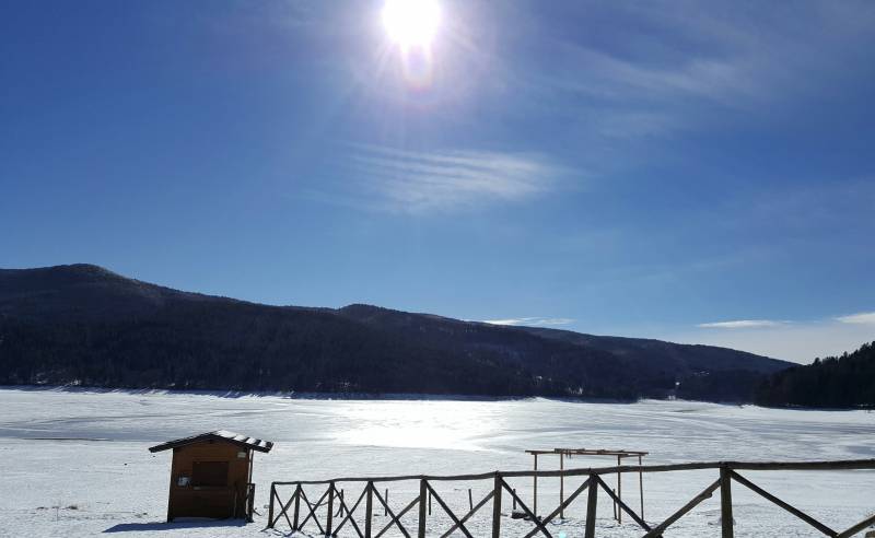 Lago Arvo ghiacciato by Gianluca Congi