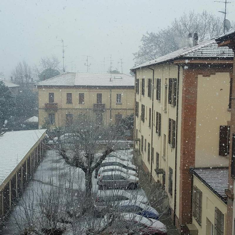 La prima neve a Imola.