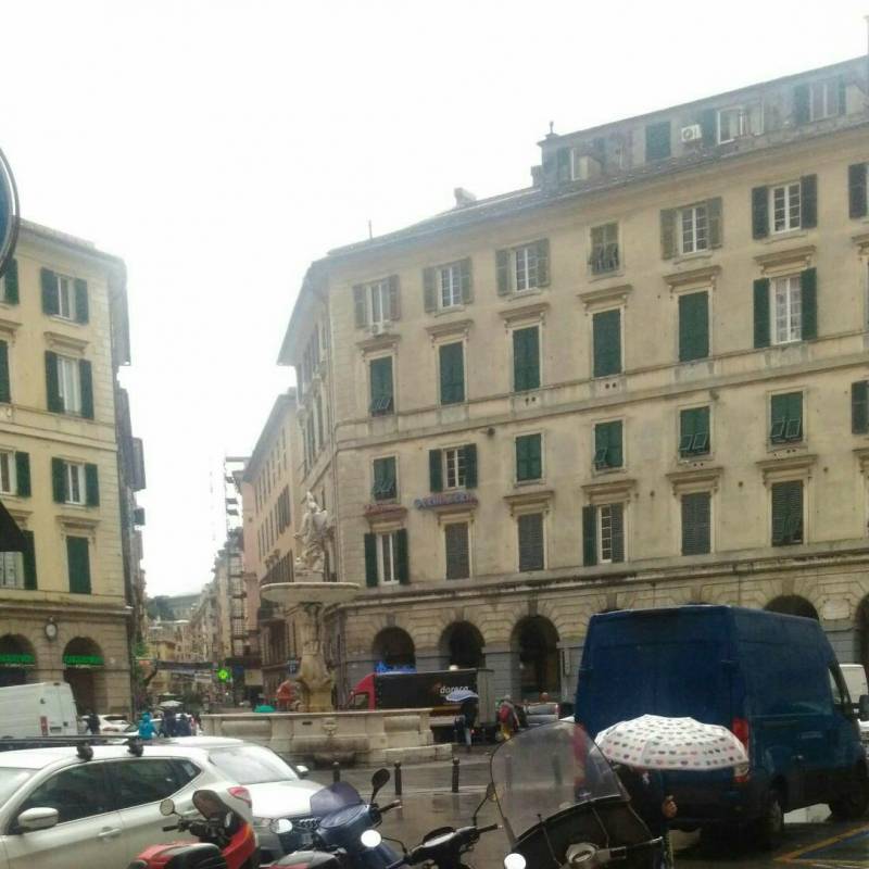Piazza colombo 