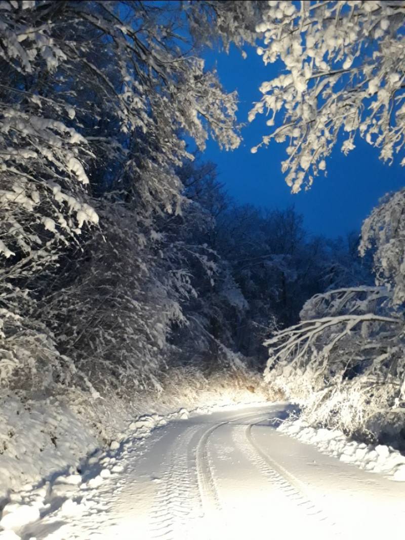 Neve sulla strada per iggio