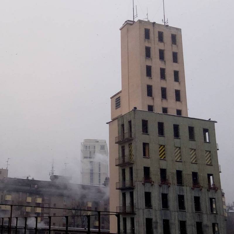 Fotosegnalazione di Milano porta garibaldi