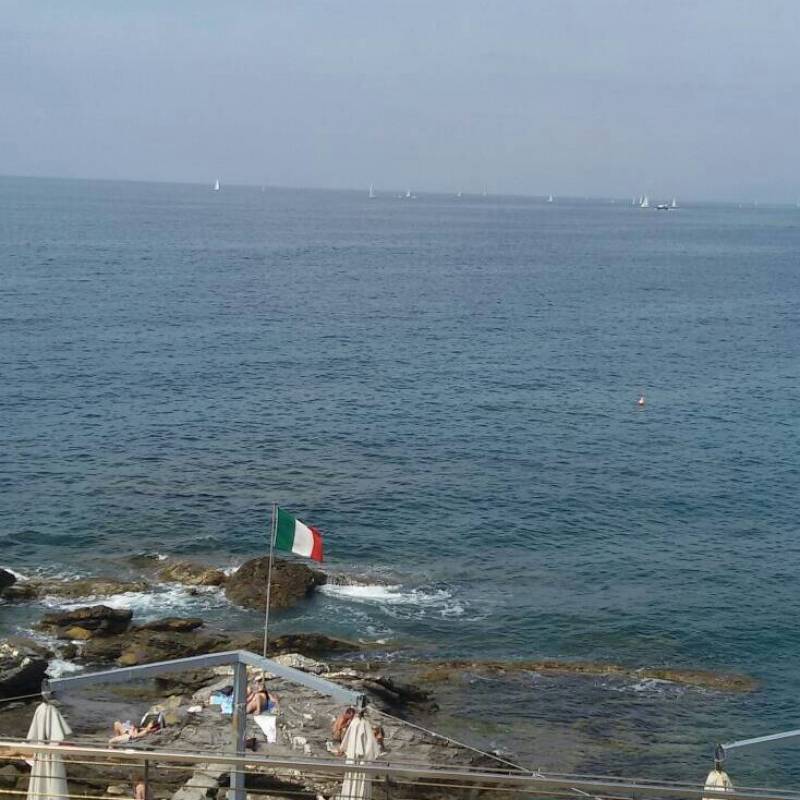 Fotosegnalazione di Genova sturla
