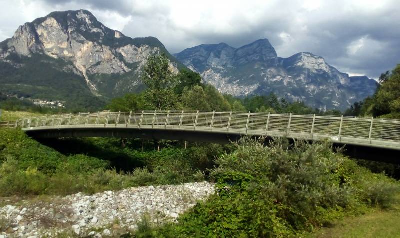Ponte sulla ciclabile della valsugana