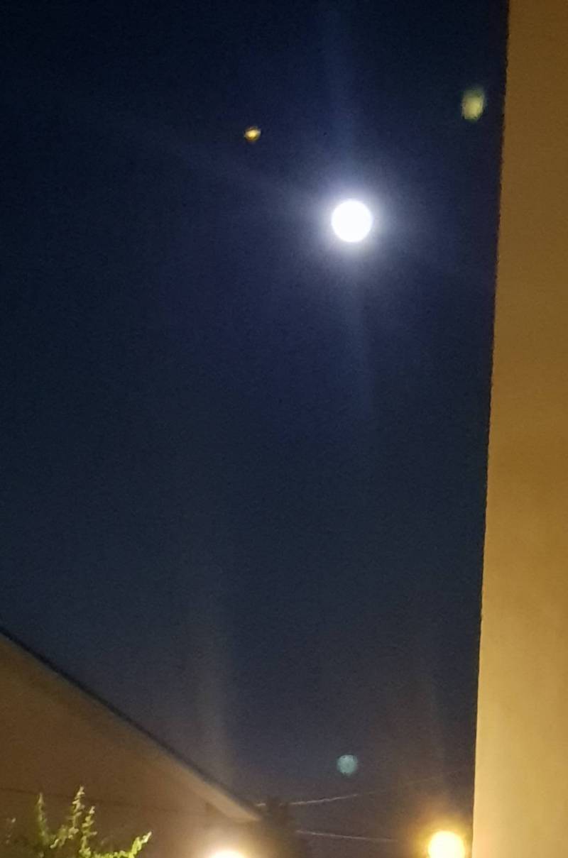 Luna splendente