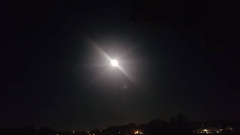 Guarda che luna
