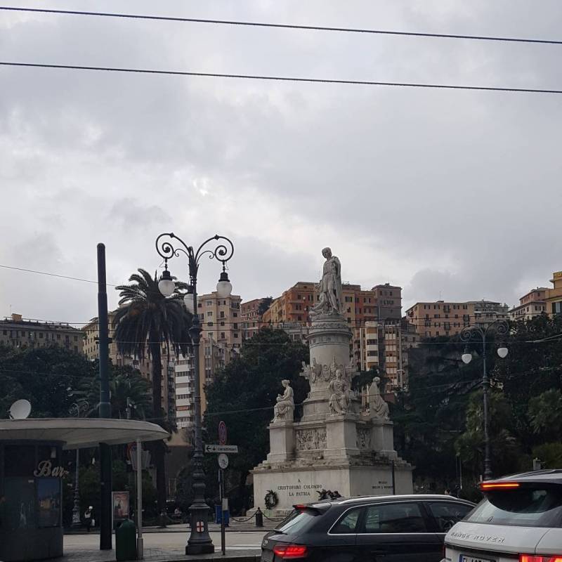 Monumento a cristoforo colombo-genova