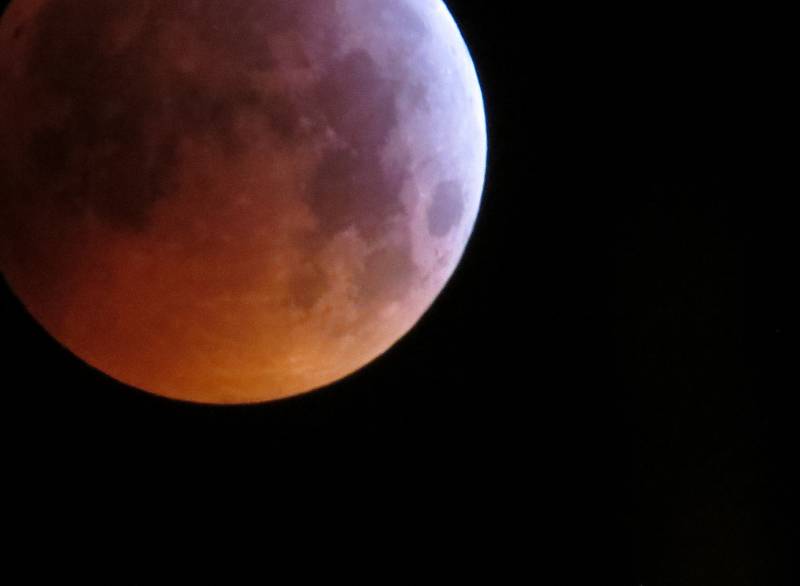 Eclissi luna rossa 21012019