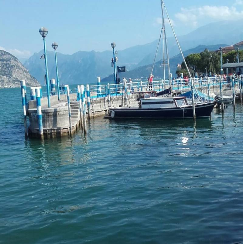 Lago di iseo italia