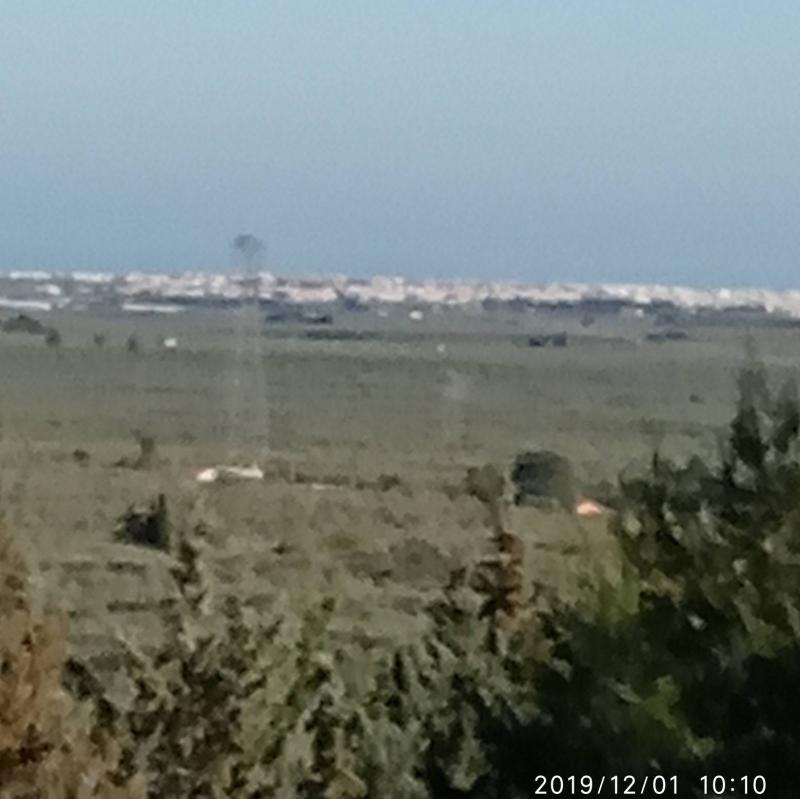 Splendida giornata di sole da contrada sperlungano sullo sfondo Andria
