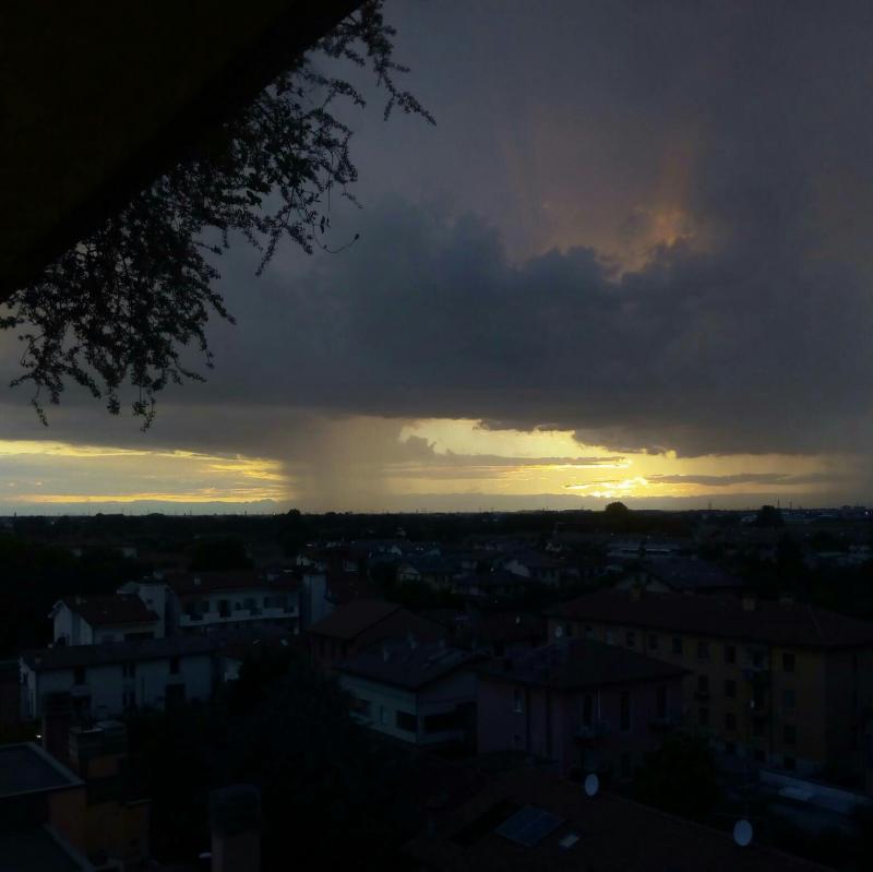 Fotosegnalazione di Pessano con bornago