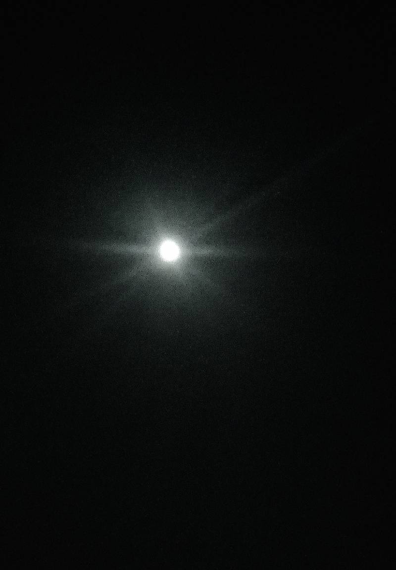 Luna piena - fotosegnalazione di golosine verona