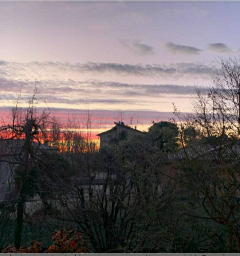 Tramonto del sole 18 gradi